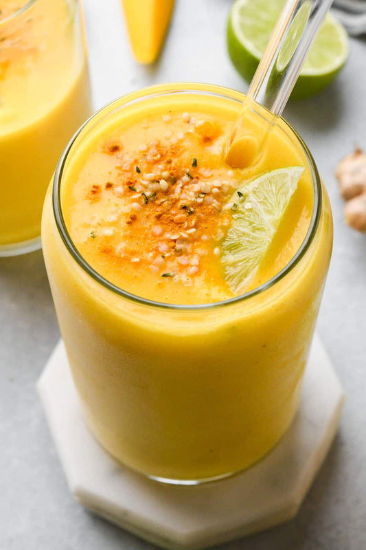 Mango Turmeric Coconut Smoothie: A Tropical Delight for Vacay Babes